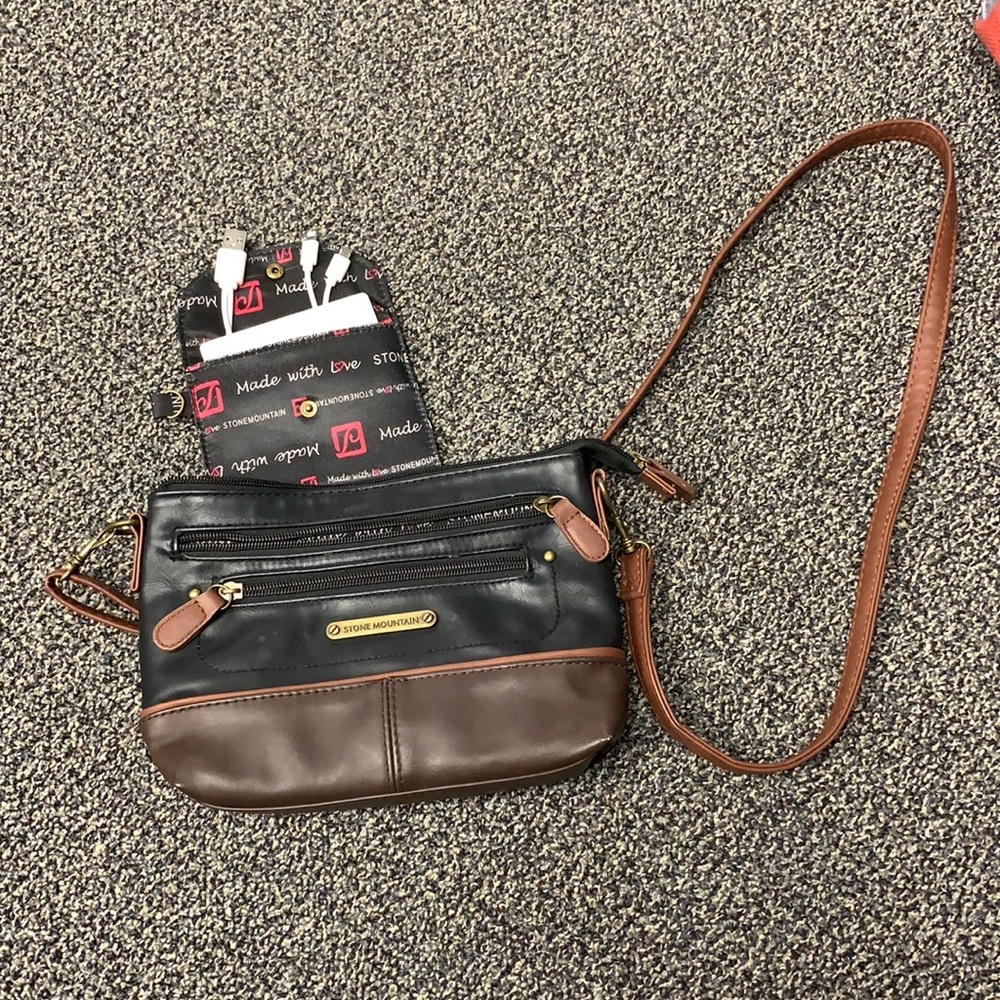 Stone Mountain crossbody bag with power pack/cord
